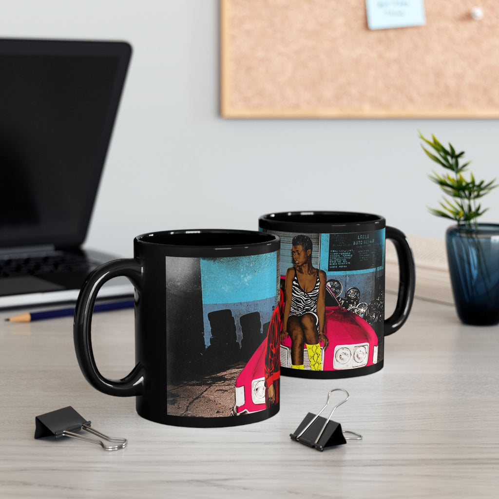 Black Mug — A uniquely urban vibe; sip n savor your fav drinks, all while reminiscing- Queen & Slim. Thee slept-on, quintessential classic. Enjoy!