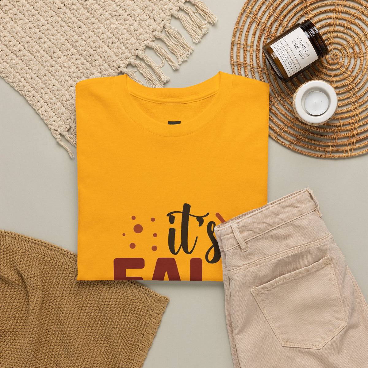 It's Fall Y'all Tee — Cozy Autumn Graphic T-Shirt
