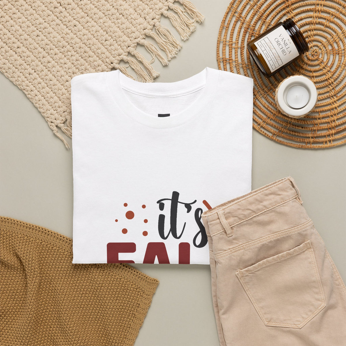 It's Fall Y'all Tee — Cozy Autumn Graphic T-Shirt